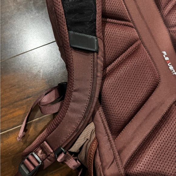 The North Face Men's Brown Backpack - Picture 3 of 5